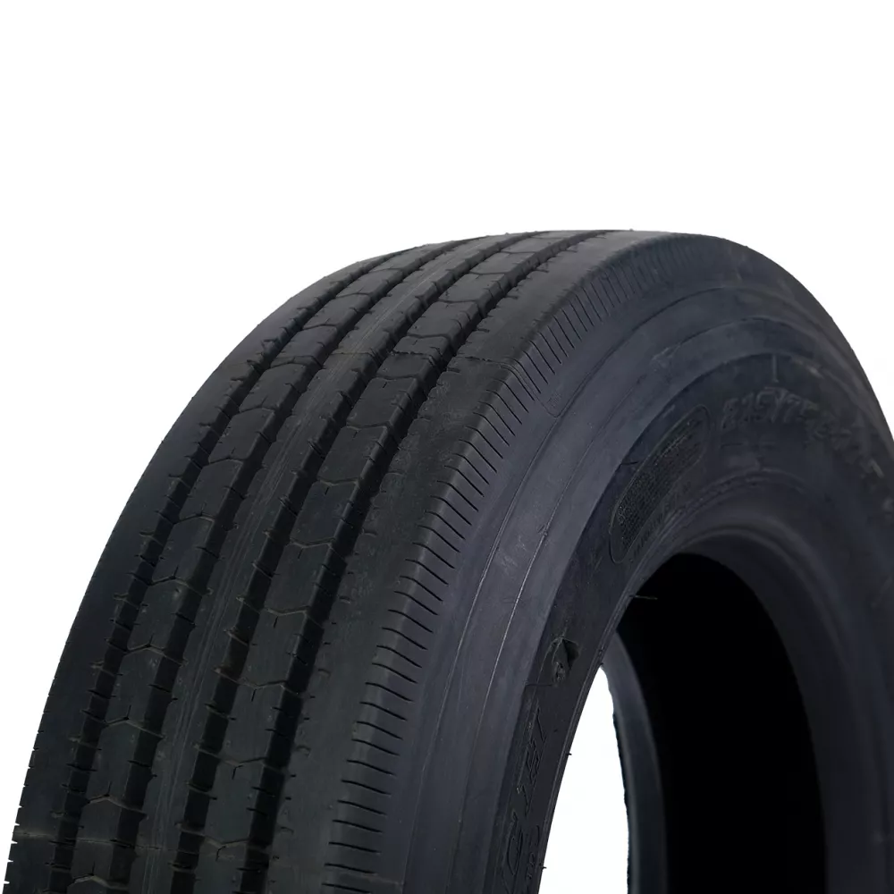 Грузовая шина 215/75 R17,5 Long March LM-216 16PR в Сосьве