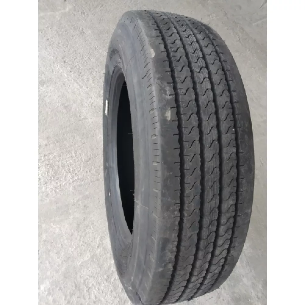 Грузовая шина 255/70 R22,5 Long March LM-120 16PR в Сосьве